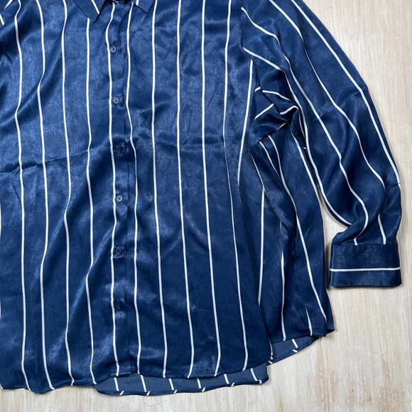 NWT Maurices Stripe Navy White Satin Button Down Satin Blouse Top Plus Size 4X - Picture 3 of 15